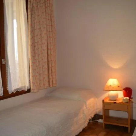 Apartament 2 Pieces Avec Terrasse, Clim, Parking, A 1300m De La - Saint-cyprien - Fr-1-225d-169 *